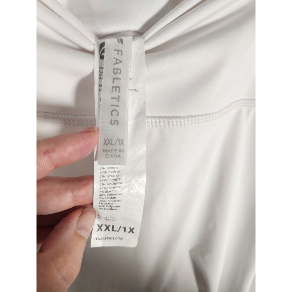 Fabletics White High Waisted Motion365+ Moto Leggings Size XXL 1X - Picture 8 of 9